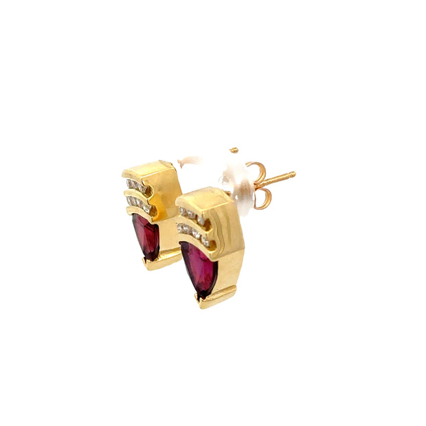 Garnet and Diamond Earrings in 18k Yellow Gold