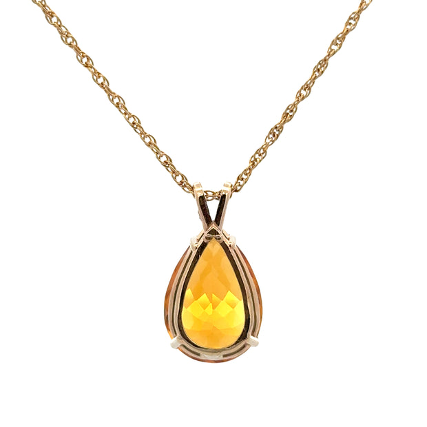 Golden Topaz Pendant in Yellow Gold