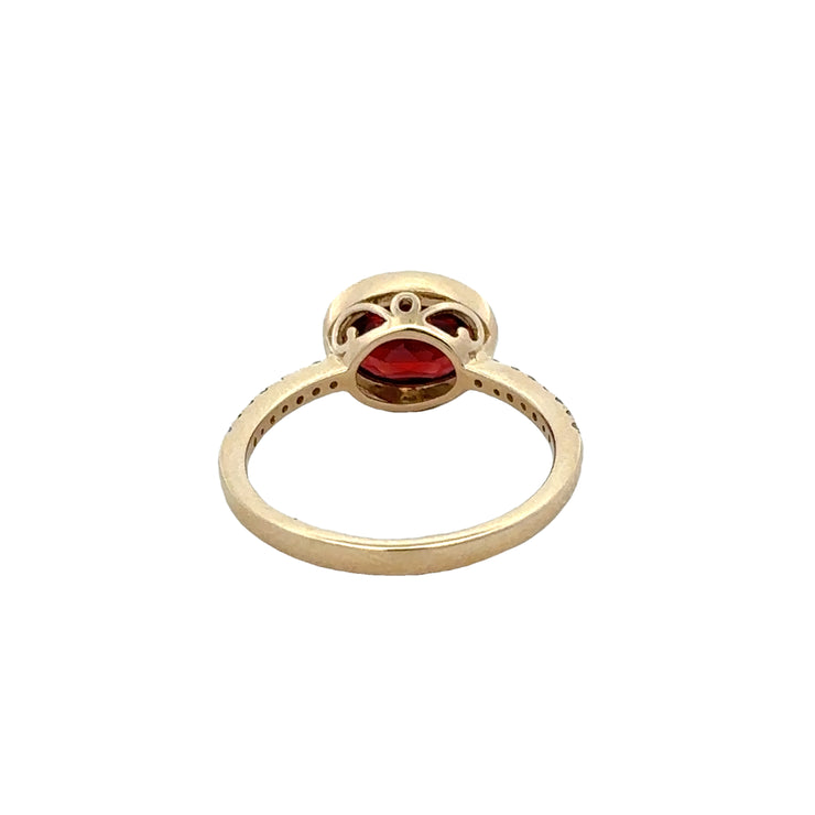 Garnet and Diamond Ring in Yellow Gold