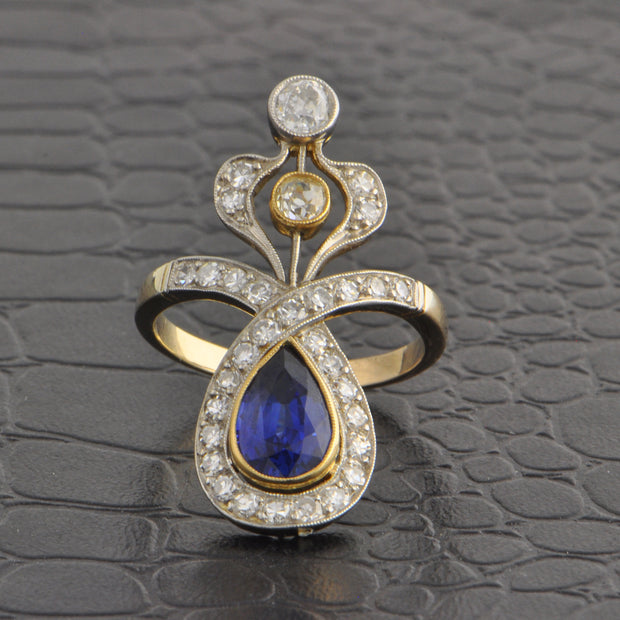 Antique Edwardian Sapphire and Diamond Ring in 18k Gold and Platinum